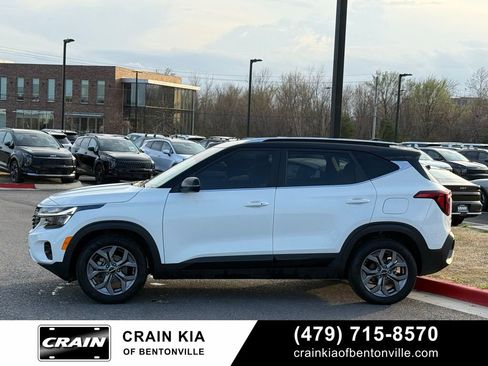 Certified 2024 Kia Seltos S image 4