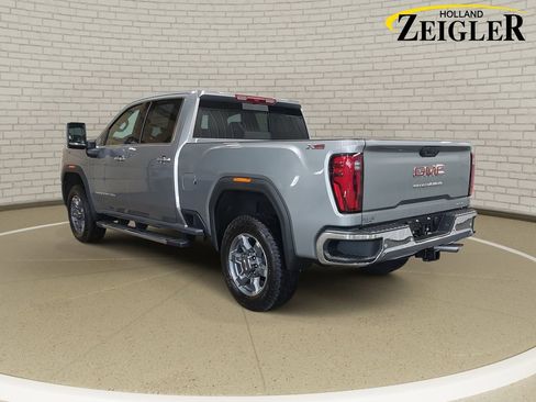 New 2026 GMC Sierra 2500 SLT w/ SLT Premium Package image 7