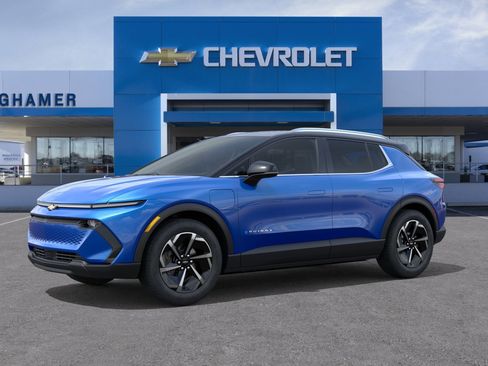 New 2026 Chevrolet Equinox EV LT image 26