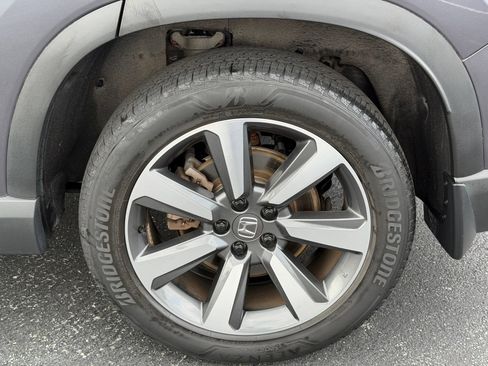 Used 2023 Honda Pilot Elite image 35