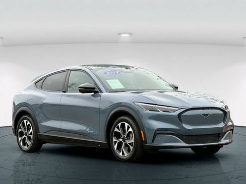Used 2024 Ford Mustang Mach-E Select RWD image 8