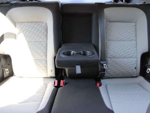 Used 2019 Chevrolet Equinox LT AWD/4WD image 36
