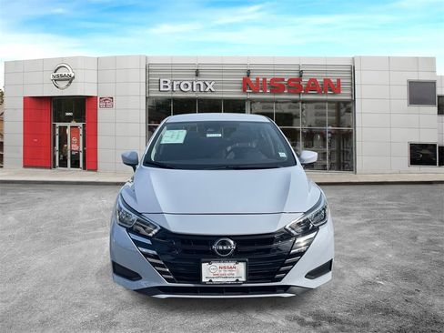 Used 2024 Nissan Versa SV w/ Trunk Package image 2