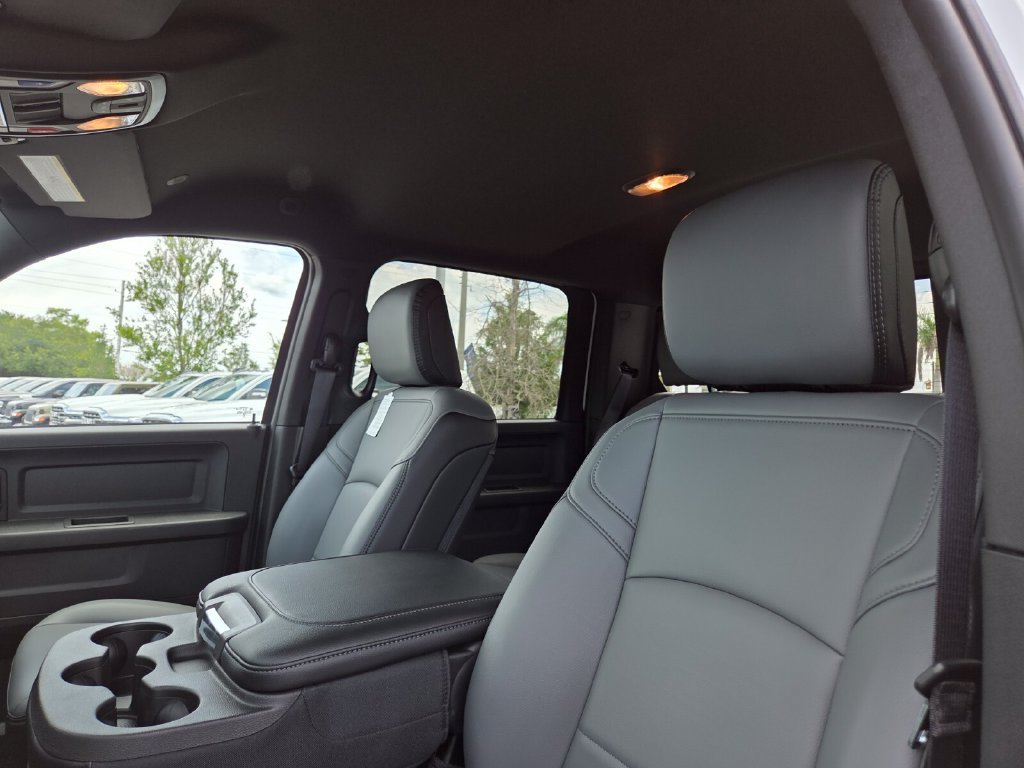 New 2026 RAM 3500 Tradesman AWD/4WD image 26