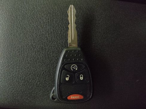 Used 2014 Jeep Patriot Latitude FWD image 32