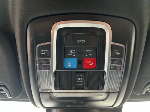 Used 2025 RAM 2500 Laramie image 29