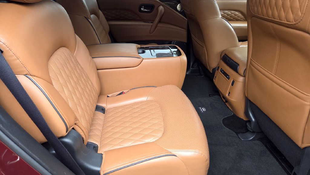 Used 2023 INFINITI QX80 Sensory w/ Cargo Package AWD/4WD image 17