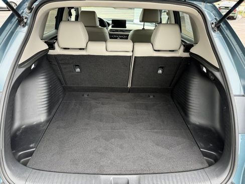 Used 2024 Honda HR-V EX-L image 17