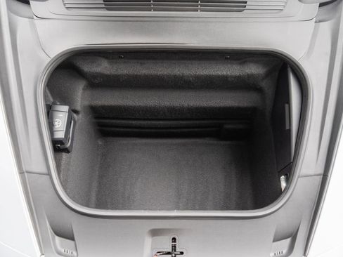 Used 2026 Porsche 911 Carrera 4S AWD/4WD image 33