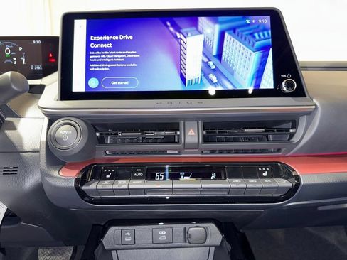 New 2026 Toyota Prius Plug-In Hybrid FWD image 27