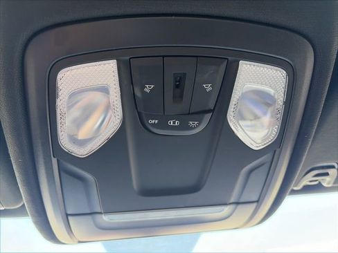 Used 2021 RAM 1500 Big Horn AWD/4WD image 25