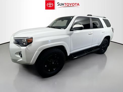 Used 2024 Toyota 4Runner SR5 RWD image 30