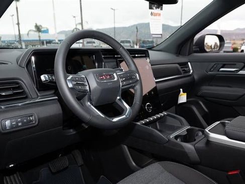 New 2025 GMC Terrain Elevation image 26