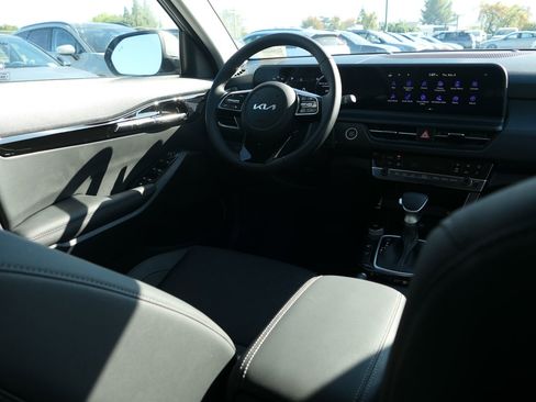 New 2026 Kia Seltos EX image 23