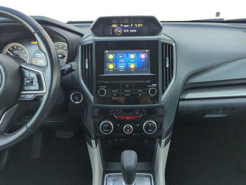 Used 2022 Subaru Forester Premium image 23