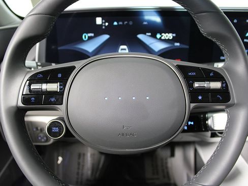 Used 2023 Hyundai Ioniq 6 SEL RWD image 12