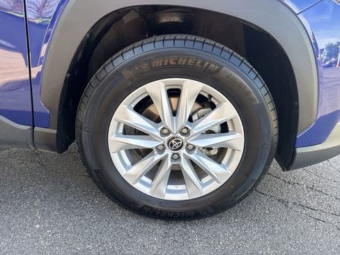 Certified 2022 Toyota Corolla Cross LE FWD image 50