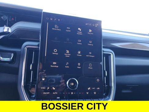 New 2026 GMC Yukon XL Elevation image 13