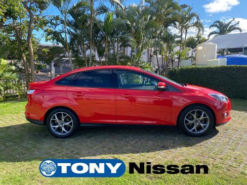 Used 2014 Ford Focus SE w/ Equipment Group 201A image 8