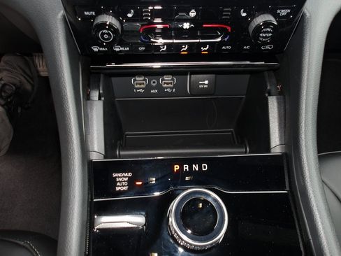 New 2025 Jeep Grand Cherokee Limited image 14