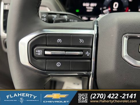Used 2025 GMC Yukon Elevation w/ LPO, Floor Liner Package AWD/4WD image 27