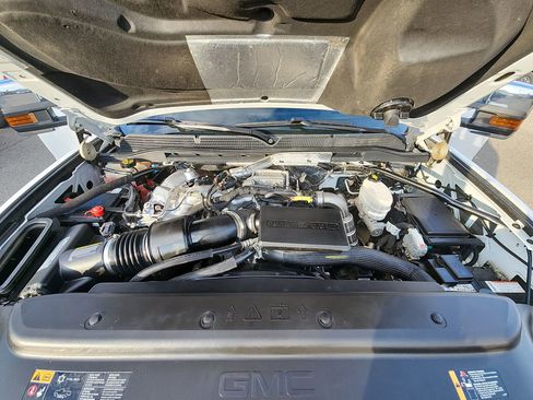 Used 2019 GMC Sierra 2500 Denali image 18