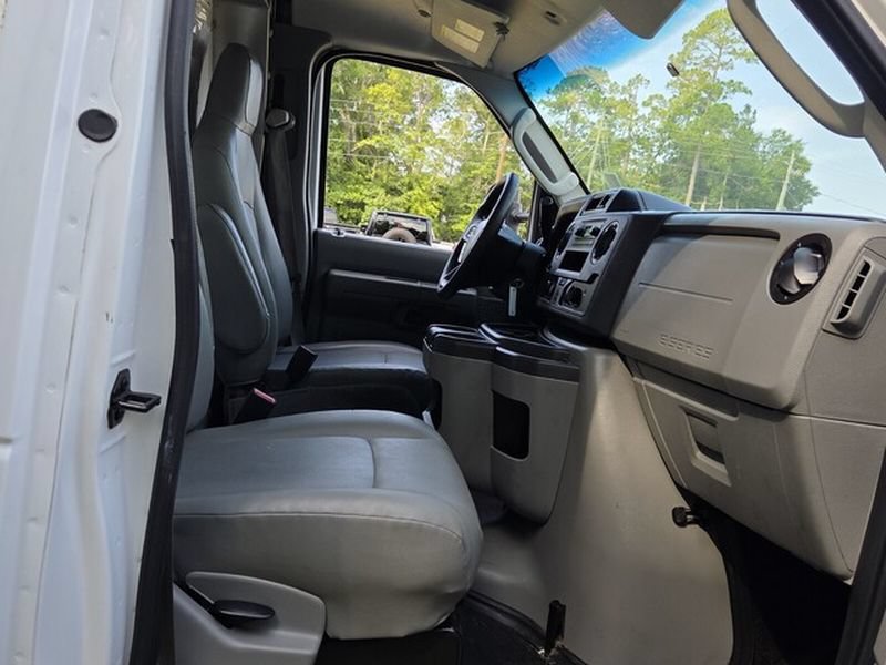 Used 2024 Ford E-350 and Econoline 350 Super Duty w/ Power Windows & Locks Group RWD image 16