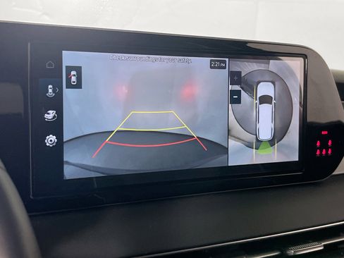 Used 2023 Hyundai Palisade SEL w/ Premium Package image 14