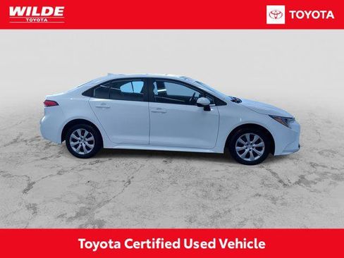 Certified 2025 Toyota Corolla LE FWD image 2
