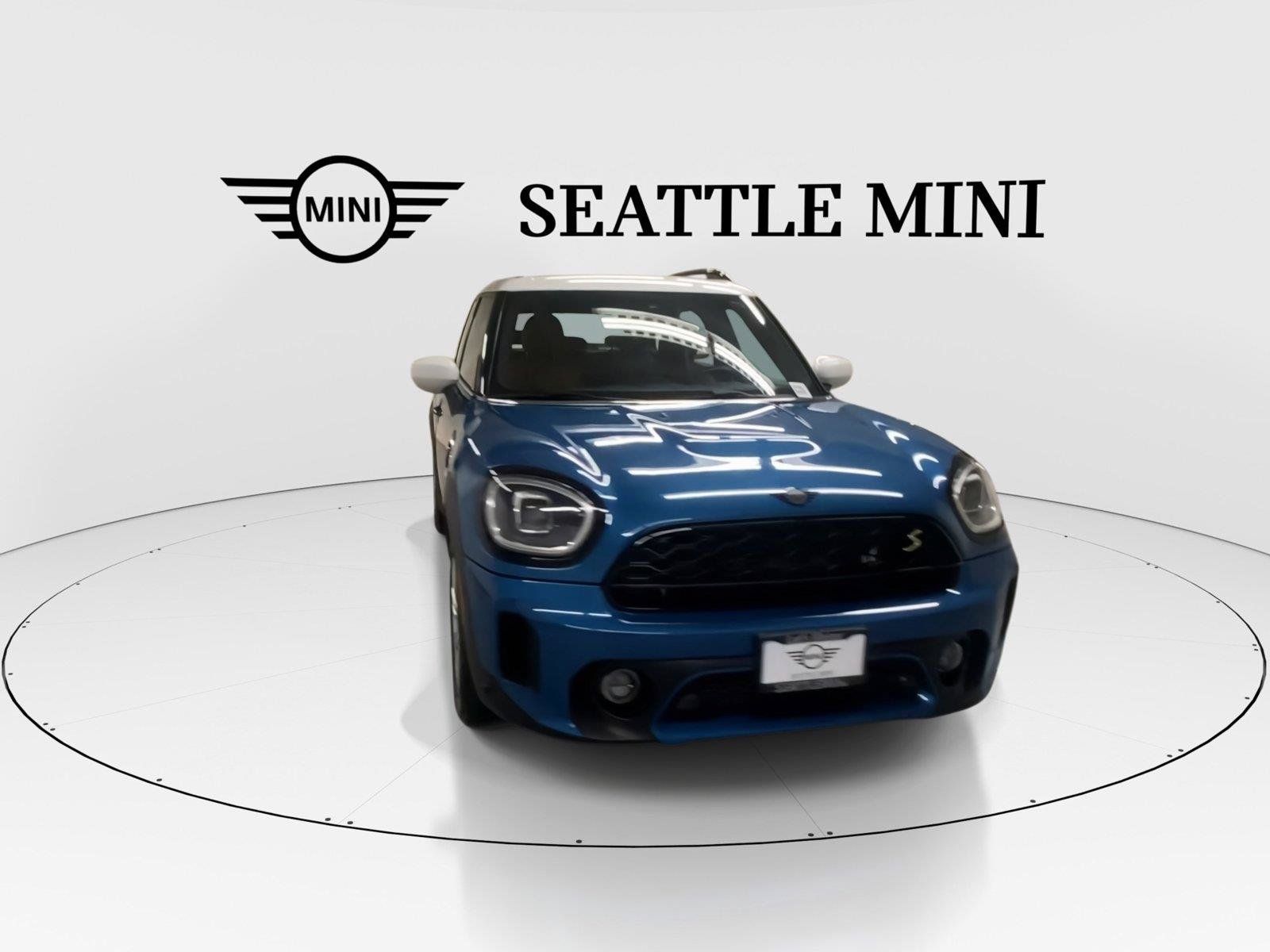Used 2023 MINI Cooper Countryman SE w/ Storage Package AWD/4WD image 3