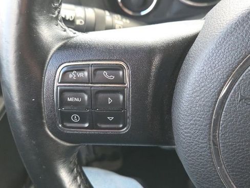 Used 2017 Jeep Wrangler Sport image 31