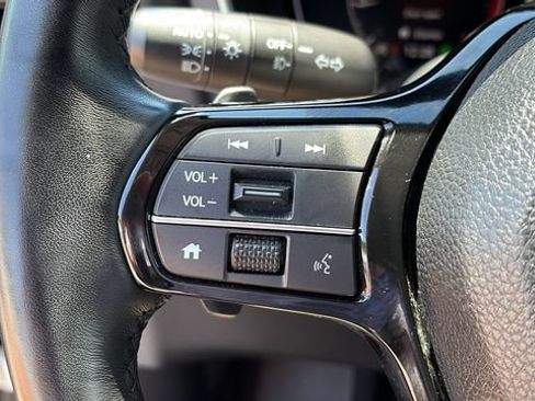 Used 2023 Honda Pilot EX-L image 13