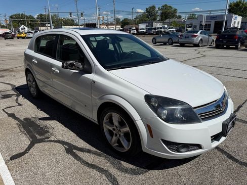 Used 2008 Saturn Astra XR w/ Premium Trim Package FWD image 4