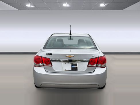 Used 2014 Chevrolet Cruze LT image 10