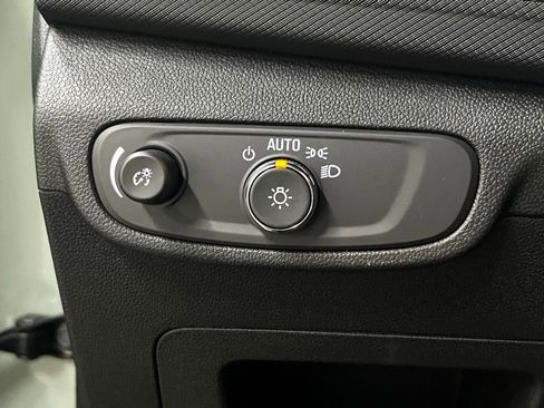 New 2026 Chevrolet TrailBlazer LT w/ Convenience Package FWD image 16