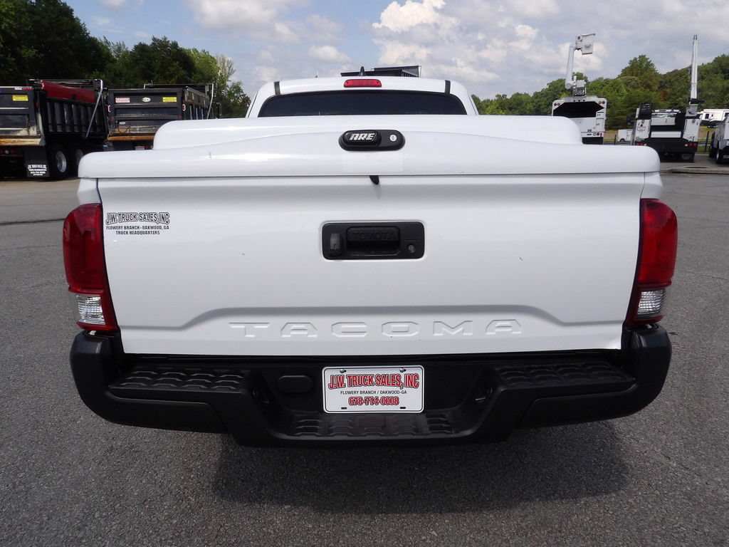 Used 2020 Toyota Tacoma SR RWD image 6