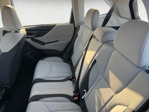 Used 2020 Subaru Forester w/ Alloy Wheel Package image 10