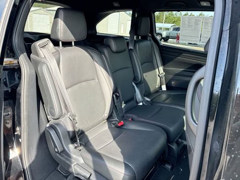 Used 2025 Honda Odyssey Sport-L image 26