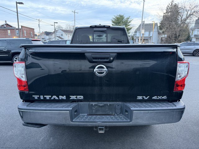 Used 2017 Nissan Titan SV AWD/4WD image 19