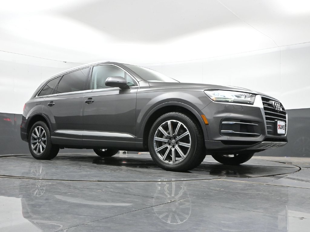 Used 2018 Audi Q7 3.0T Prestige AWD/4WD image 44