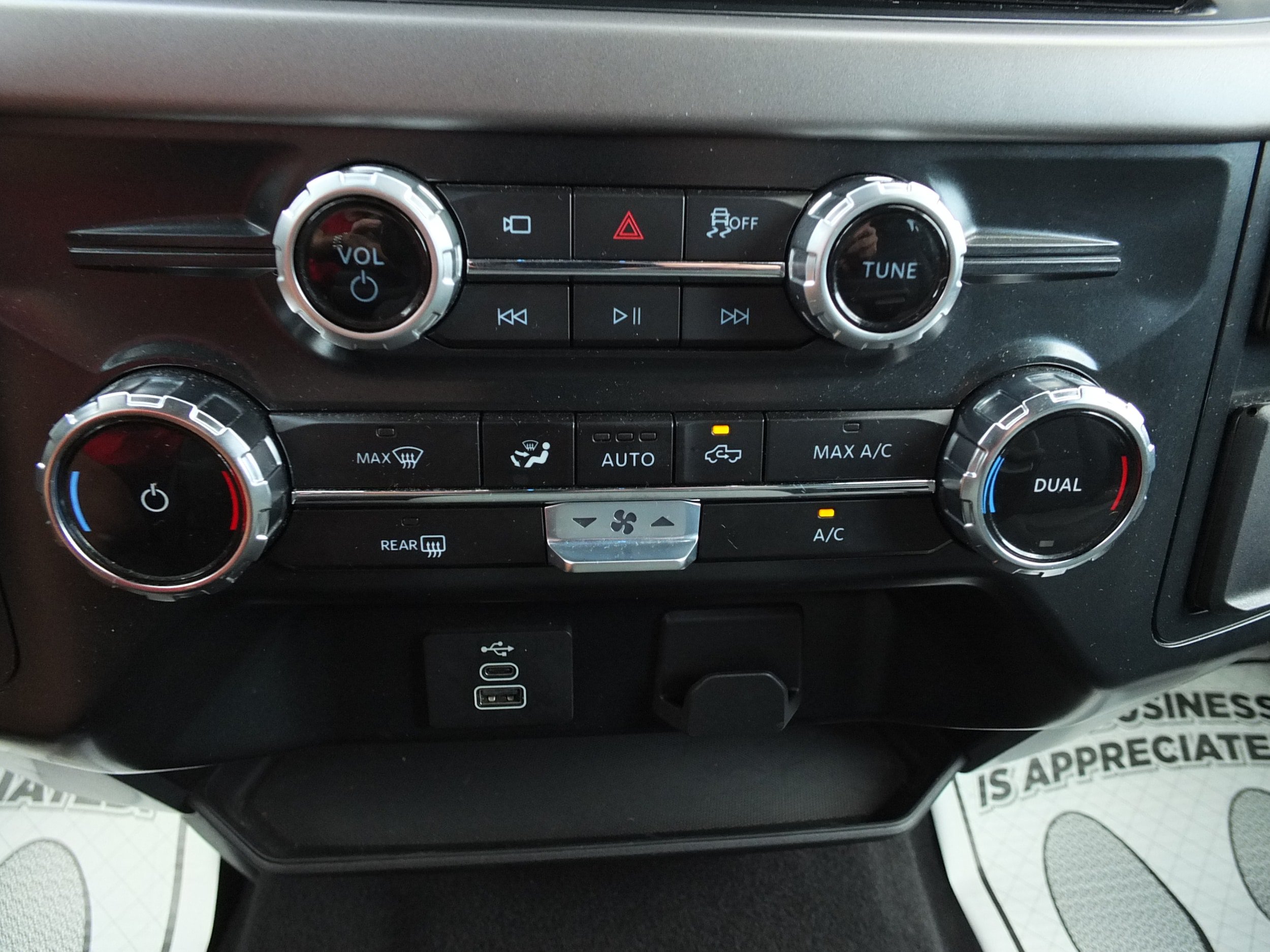 Used 2025 Ford F150 XLT w/ Equipment Group 301A Standard AWD/4WD image 26