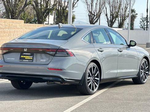 New 2026 Honda Accord Touring image 4