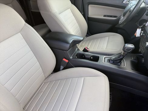 Used 2019 Ford Ranger XLT w/ Equipment Group 301A Mid RWD image 32