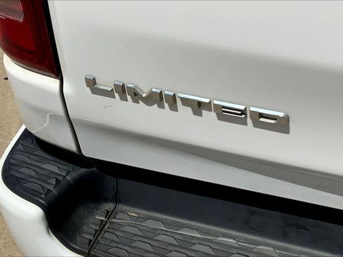 Used 2020 RAM 1500 Limited image 10