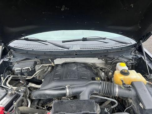 Used 2014 Ford F150 FX4 w/ Equipment Group 402A Luxury image 19