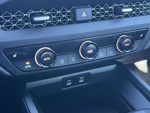 Used 2023 Honda Accord EX image 30