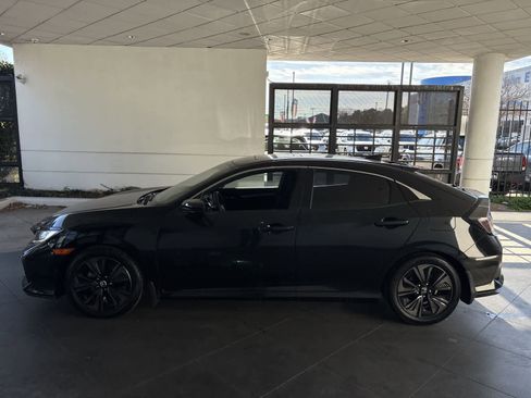 Used 2019 Honda Civic EX image 3