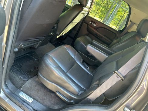 Used 2013 Chevrolet Tahoe LTZ AWD/4WD image 28