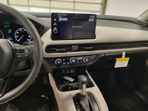 New 2026 Honda HR-V LX image 7