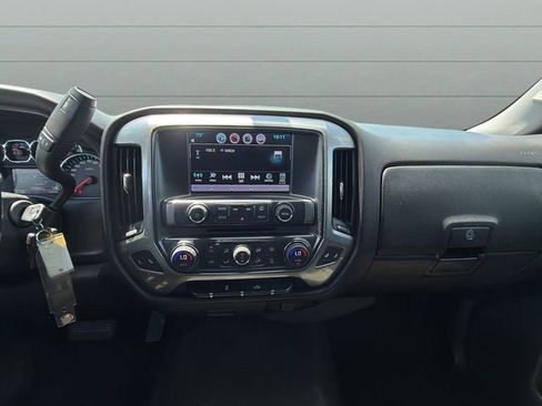 Used 2016 Chevrolet Silverado 1500 LT w/ LT Convenience Package AWD/4WD image 11
